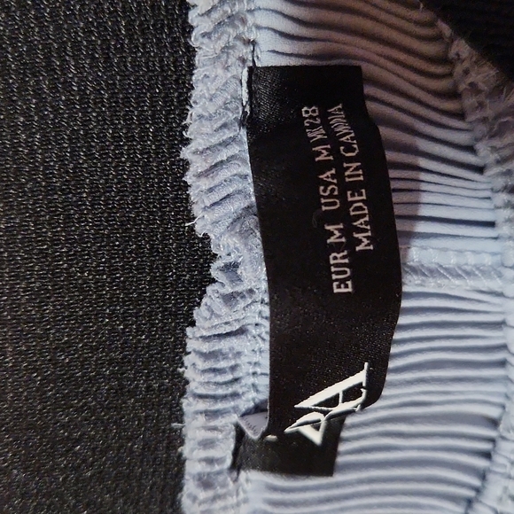 Zara wide leg baby blue pleated Pants - Picture 4 of 4